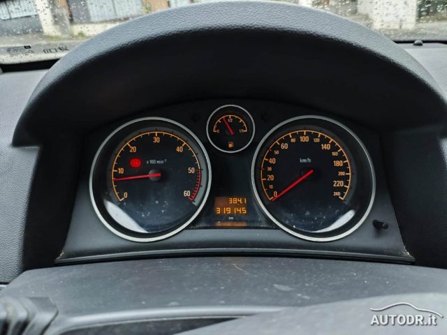 OPEL Astra usata, con Chiusura centralizzata