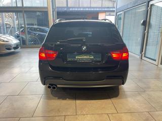 BMW 330 usata, con Boardcomputer