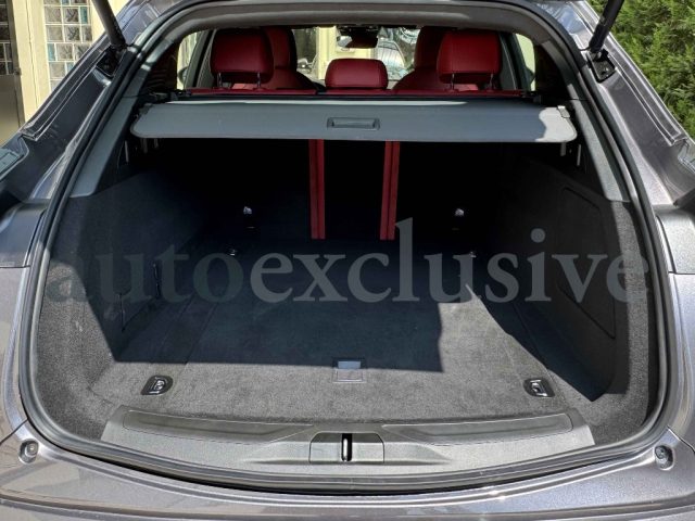 MASERATI Grecale usata, con Fari LED