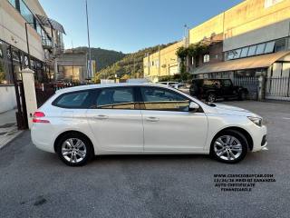 PEUGEOT 308 usata, con Airbag laterali