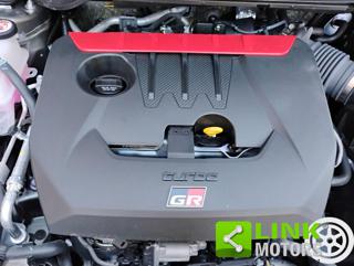 TOYOTA Yaris usata, con Touch screen