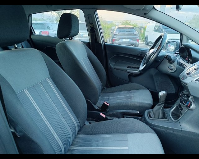 FORD Fiesta usata, con Sedile posteriore sdoppiato