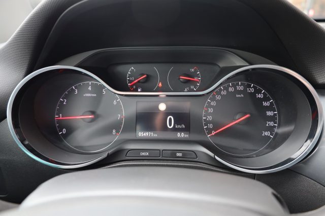 OPEL Crossland X usata, con Specchietti laterali elettrici