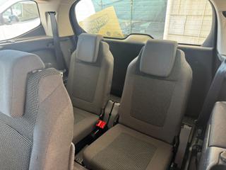 PEUGEOT 5008 usata 17