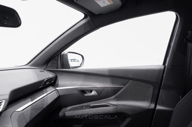 PEUGEOT 5008 usata, con Volante multifunzione