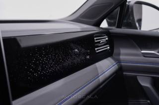 VOLKSWAGEN Tiguan usata, con Fari LED