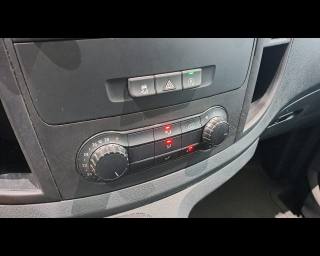 MERCEDES-BENZ Vito usata, con Sensore di pioggia
