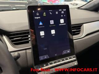 RENAULT Captur usata, con Park Distance Control