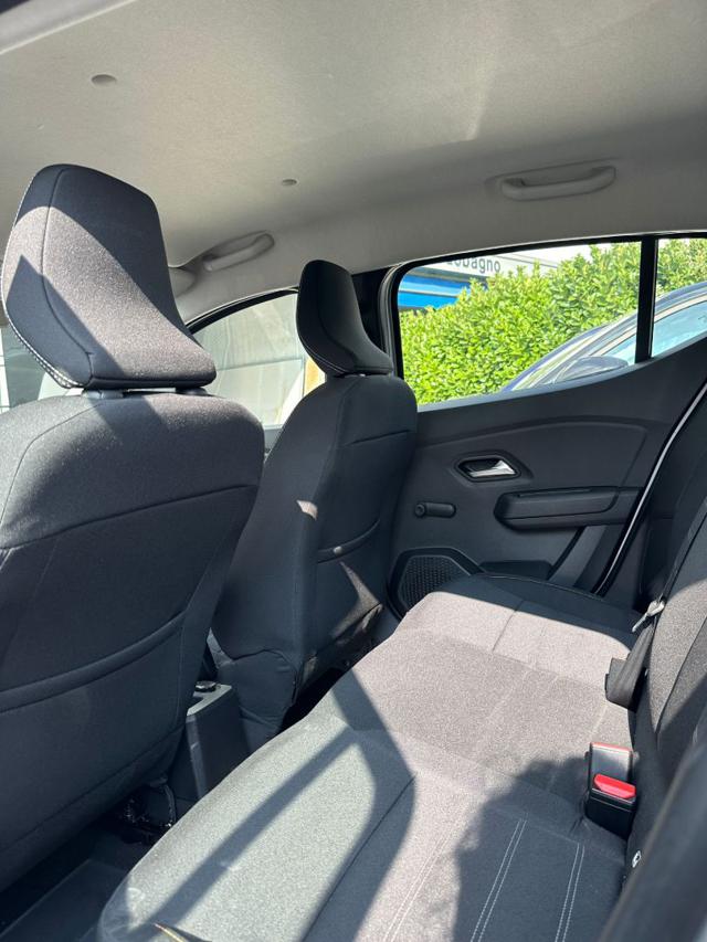 DACIA Sandero usata, con Autoradio digitale