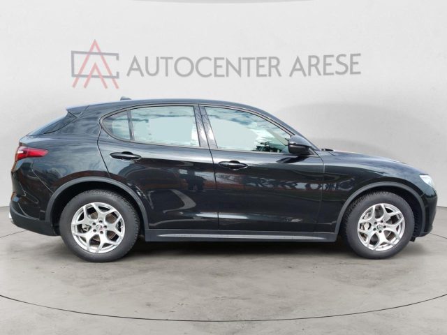 ALFA ROMEO Stelvio usata, con Autoradio