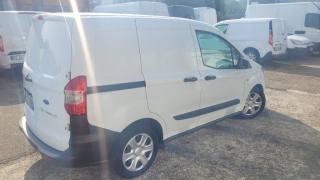 FORD Transit Courier usata, con Chiusura centralizzata