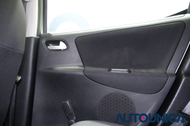 PEUGEOT 207 usata 32