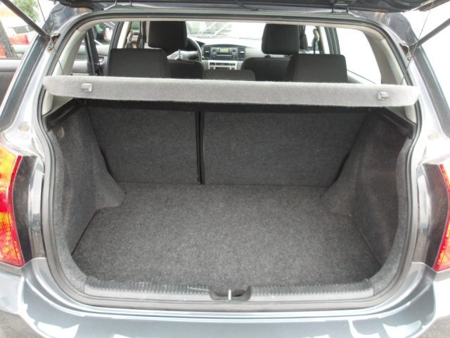 TOYOTA Corolla usata, con ESP