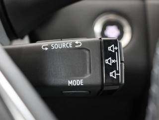 RENAULT Captur usata, con Sensori di parcheggio posteriori