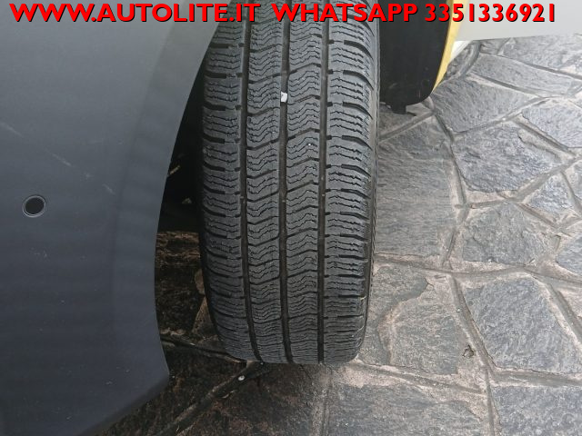 MERCEDES-BENZ Vito usata, con Sensori di parcheggio anteriori