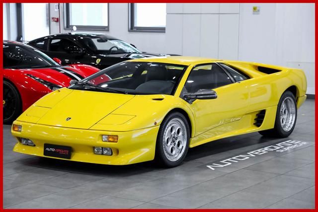 LAMBORGHINI Diablo usata, con Autoradio