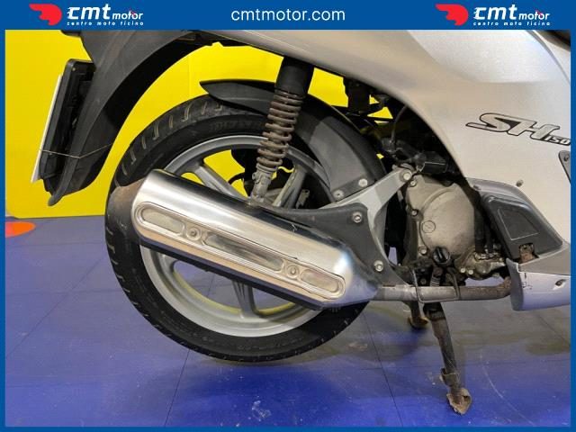 HONDA SH 150 usata 8