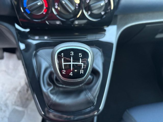 LANCIA Ypsilon usata, con Controllo trazione