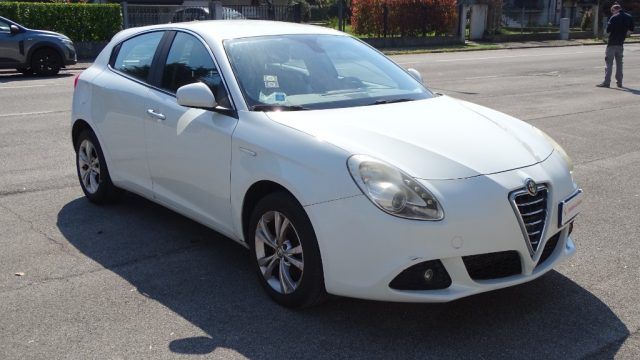 ALFA ROMEO Giulietta usata, con Airbag