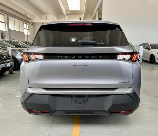 PEUGEOT 5008 usata, con Climatizzatore