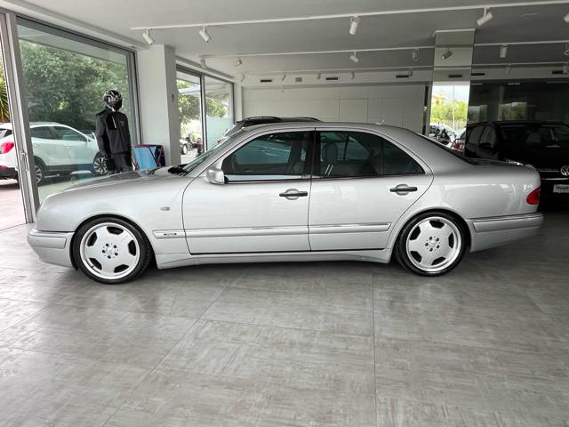 MERCEDES-BENZ E 55 usata, con Autoradio