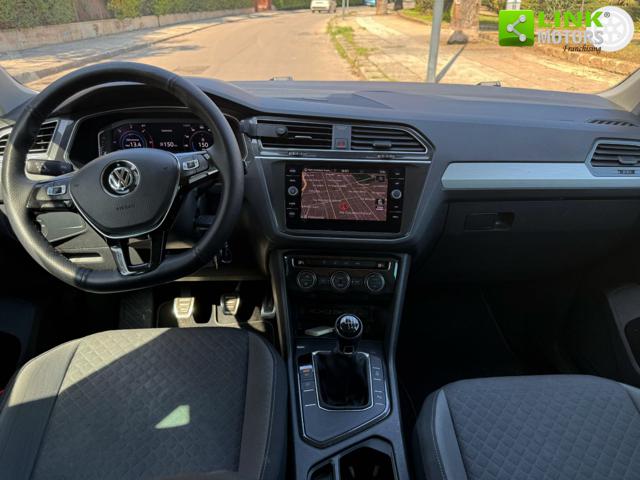 VOLKSWAGEN Tiguan usata, con Autoradio