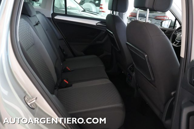 VOLKSWAGEN Tiguan usata, con Sensore di pioggia