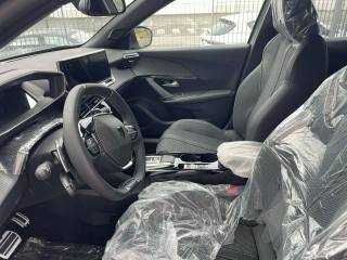 PEUGEOT 2008 usata, con Climatizzatore