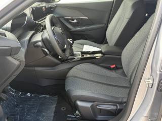 PEUGEOT 2008 usata, con Fari LED