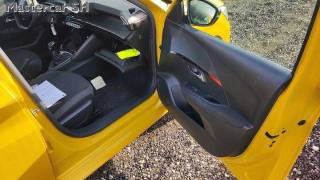 PEUGEOT 208 usata, con Autoradio
