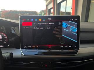 VOLKSWAGEN Golf usata 50