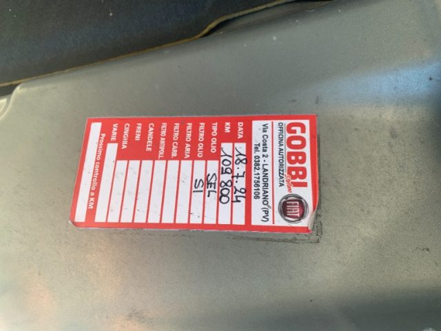 TOYOTA Yaris usata 16