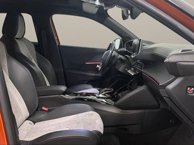 PEUGEOT 2008 usata, con Controllo automatico clima