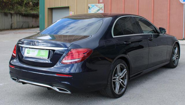 MERCEDES-BENZ E 220 usata, con Alzacristalli elettrici