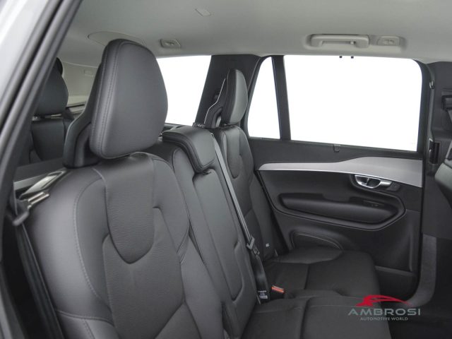 VOLVO XC90 usata 10