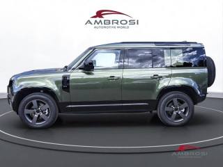 LAND ROVER Defender usata 5
