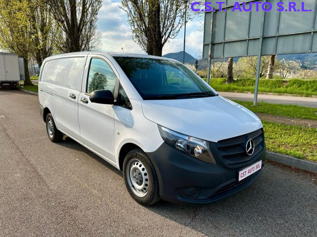MERCEDES-BENZ Vito usata, con Alzacristalli elettrici