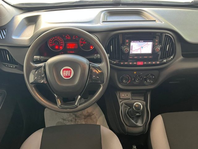 FIAT Doblo usata, con Specchietti laterali elettrici