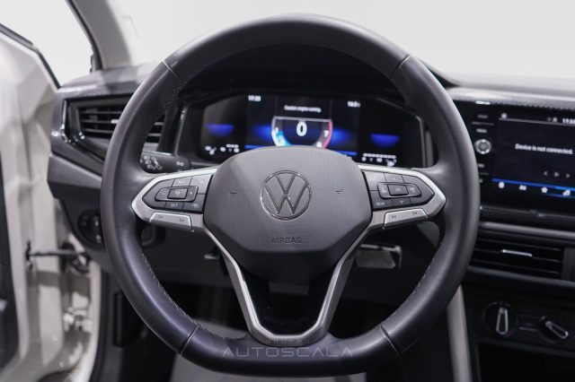 VOLKSWAGEN Taigo usata, con Fari LED