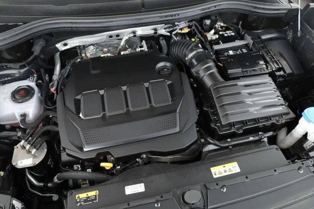 VOLKSWAGEN Tiguan usata, con Fendinebbia