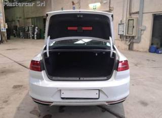 VOLKSWAGEN Passat usata, con Airbag Passeggero
