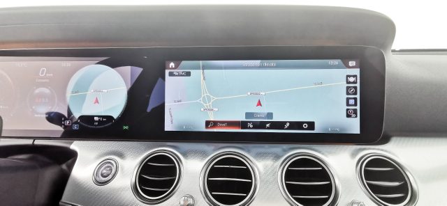 MERCEDES-BENZ E 300 usata, con Controllo trazione