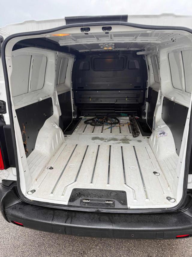 PEUGEOT Expert usata, con Cruise Control