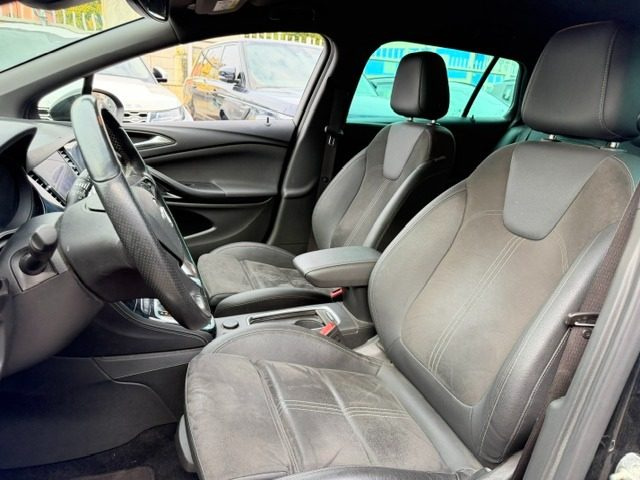 OPEL Astra usata, con Controllo trazione