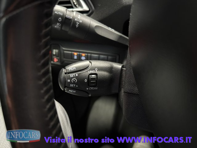PEUGEOT 308 usata, con Sistema di navigazione