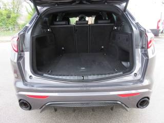 ALFA ROMEO Stelvio usata, con Fari Xenon