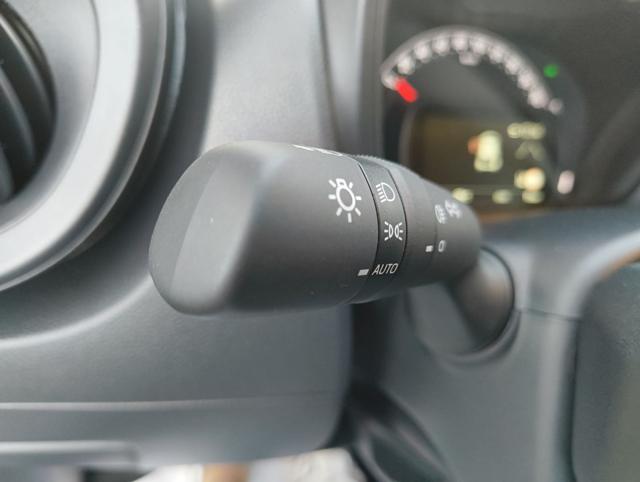 TOYOTA Aygo X usata, con Servosterzo