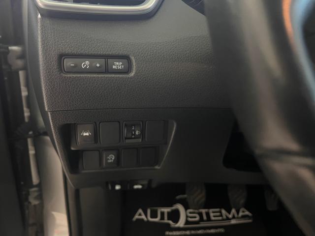 NISSAN Qashqai usata, con Touch screen