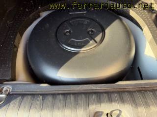 PEUGEOT 2008 usata, con Sedile posteriore sdoppiato