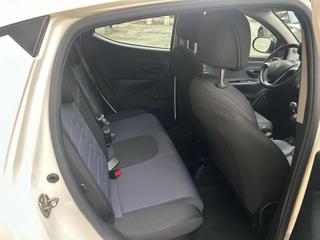 LANCIA Ypsilon usata, con ESP